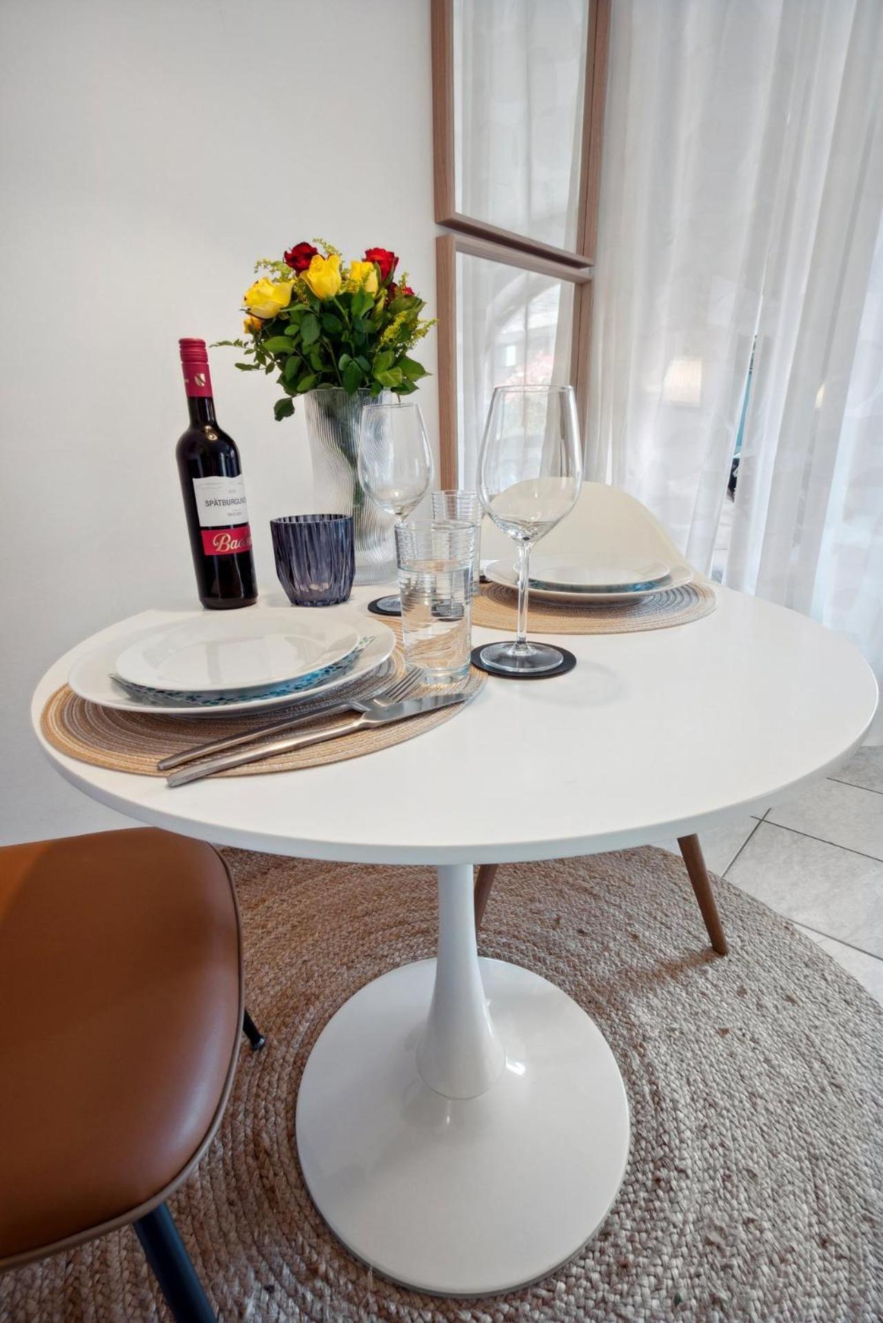 Gemuetliches & Modernes Apartment โคเบลนซ์ ภายนอก รูปภาพ